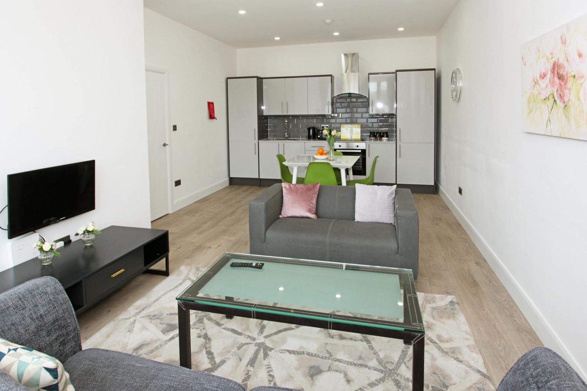 Sapphire House Apartments 特尔福德 外观 照片
