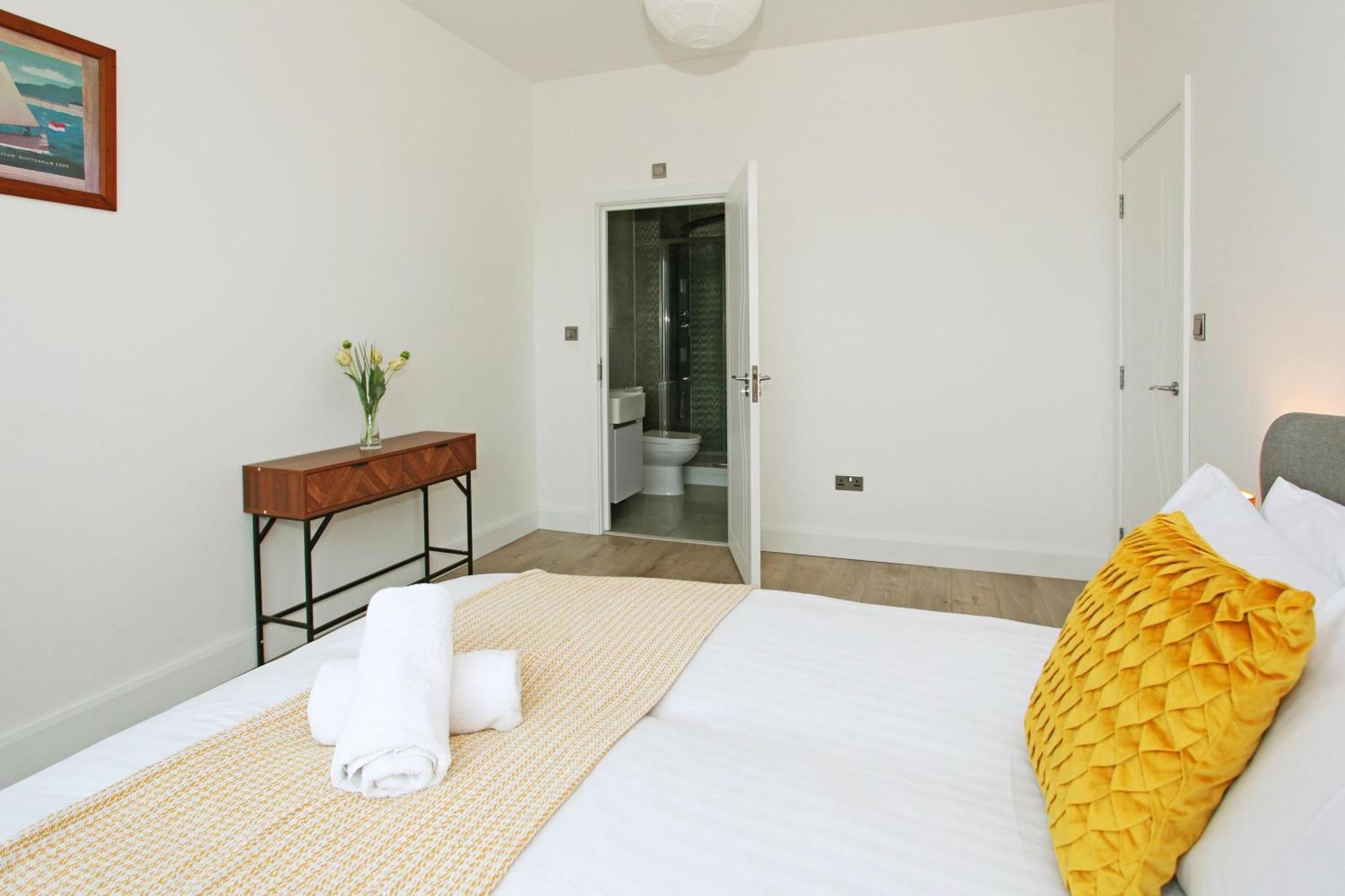 Sapphire House Apartments 特尔福德 外观 照片